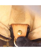 521791_5_P.jpg