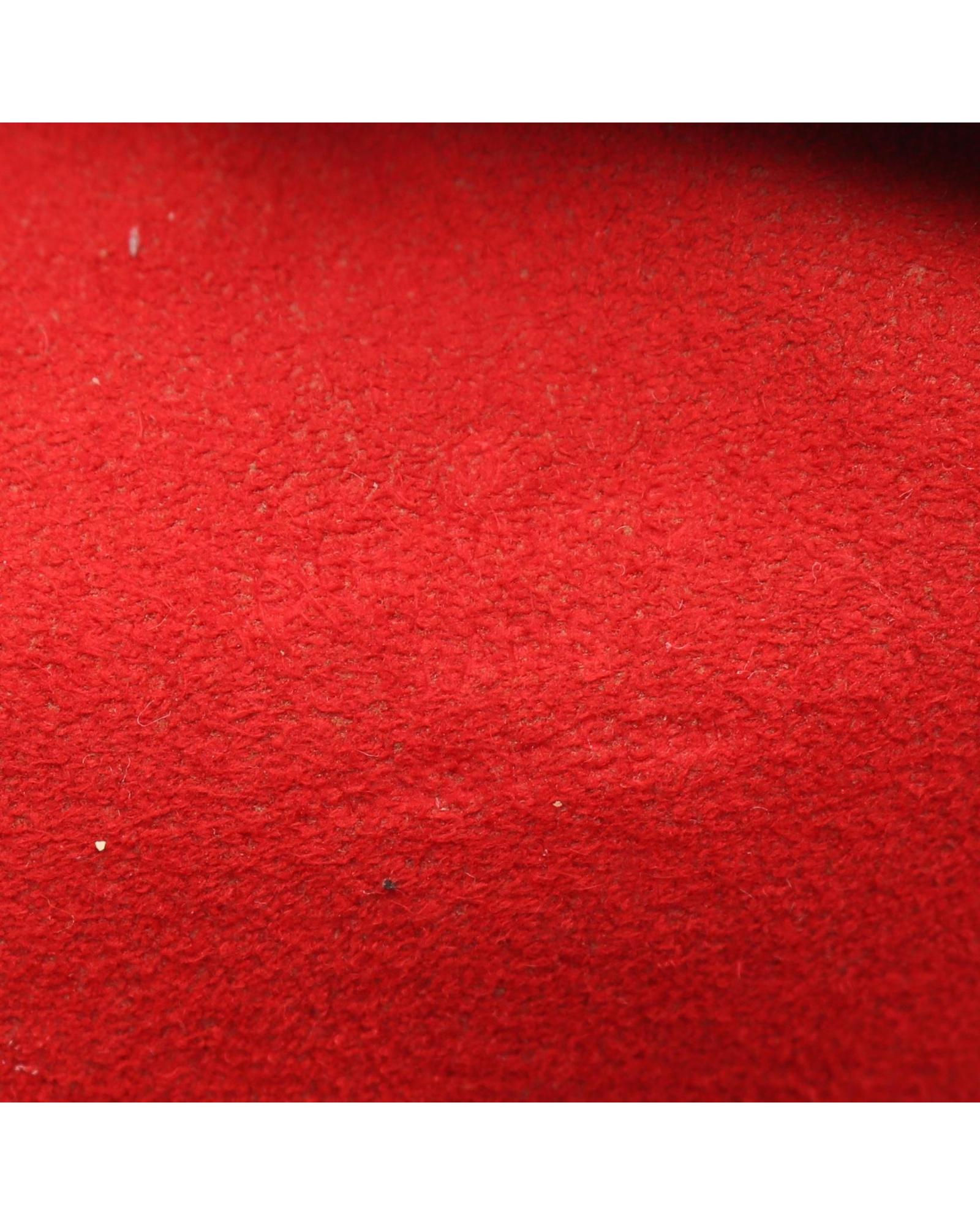 526375_9_P.jpg