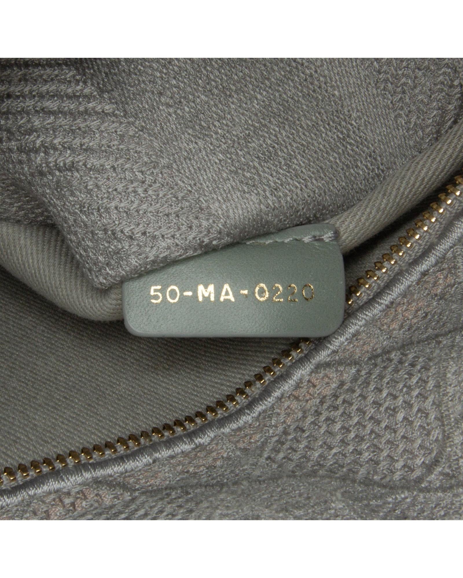 531797_8_P.jpg