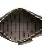 533595_8_P.jpg