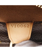 537293_5_P.jpg