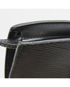 537857_9_P.jpg
