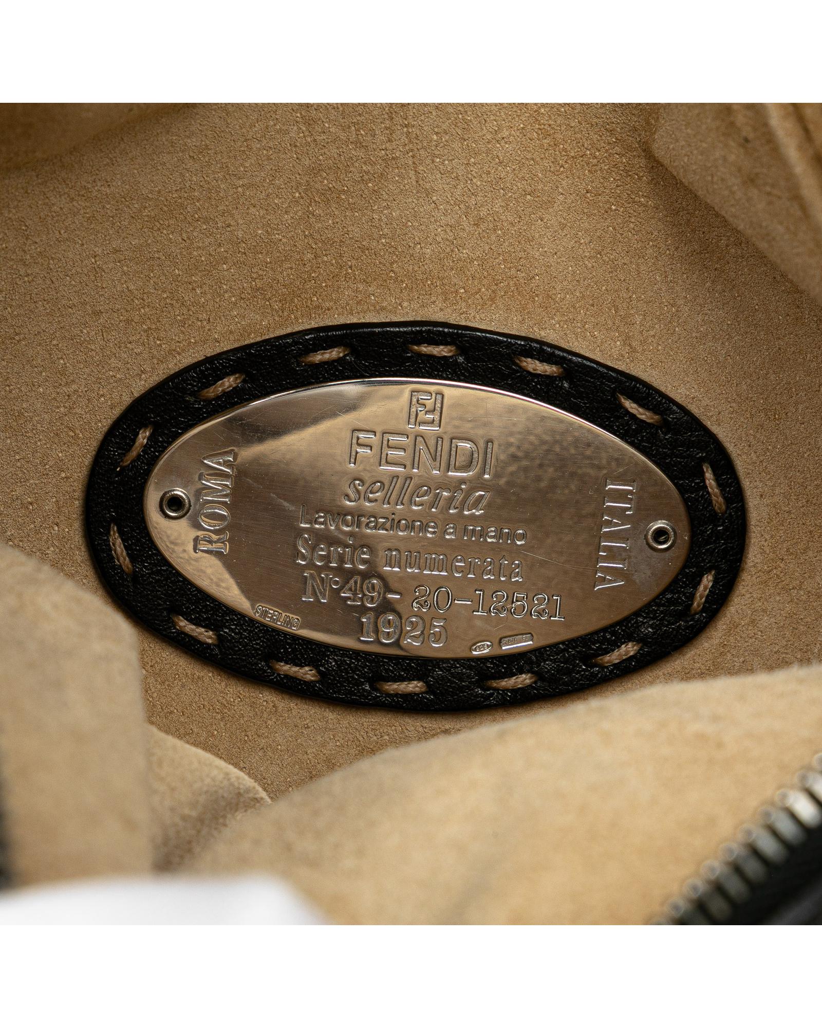 BLK6WSCJHA1M9SBZ_5_P.jpg