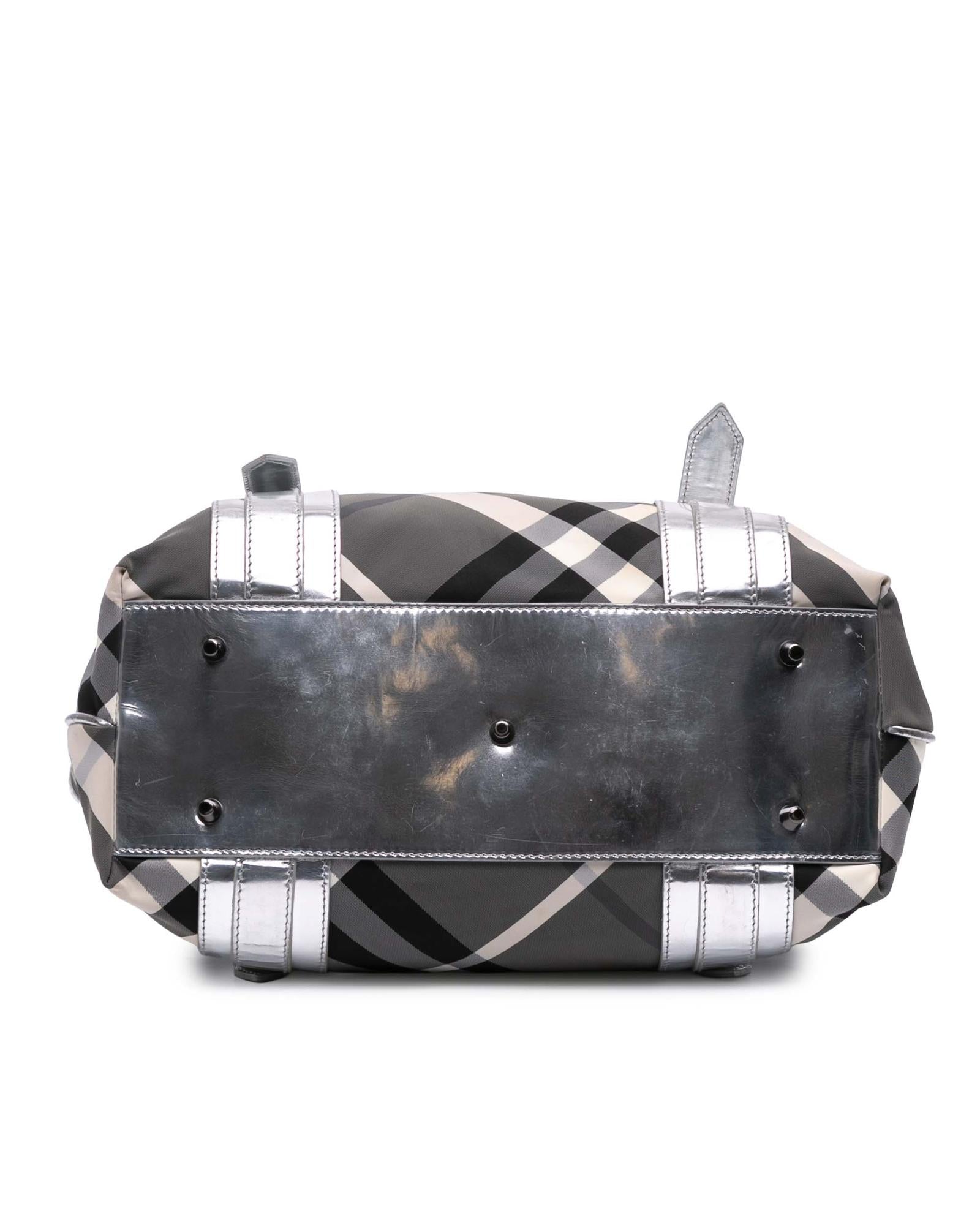 EAXVEU3C7ARB5X35_3_P.jpg