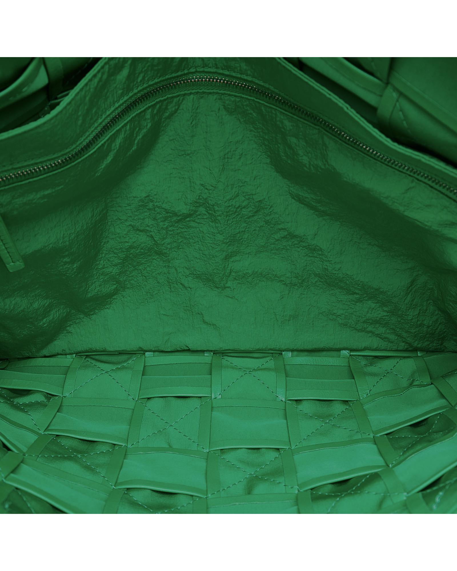 GZE5UPQG6Q9O20VN-L8_6_P.jpg