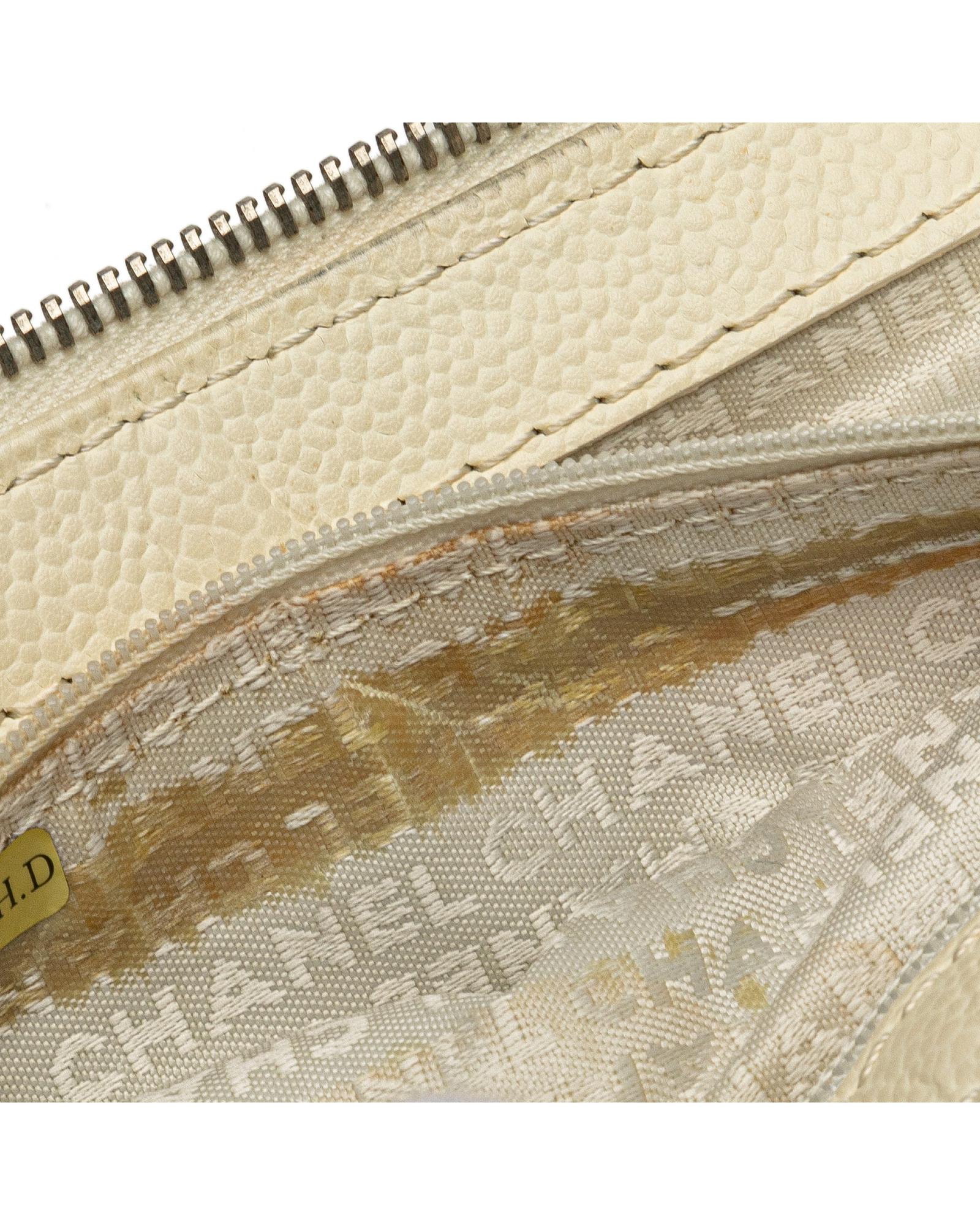 OBBVGT6HZS1Y8MHN-L3_10_P.jpg