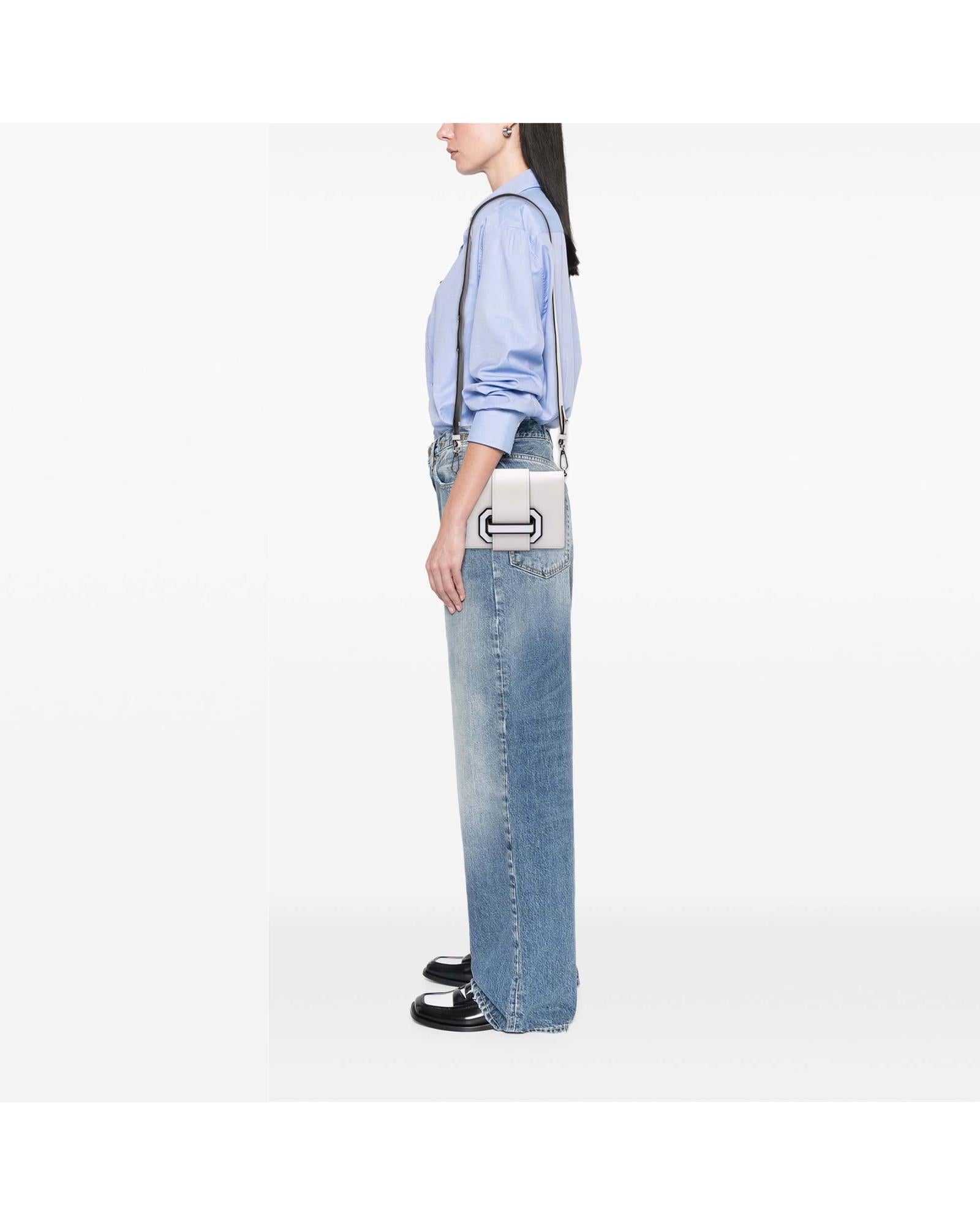 OOSA0L1ZYWL1X9BY_8_P.jpg