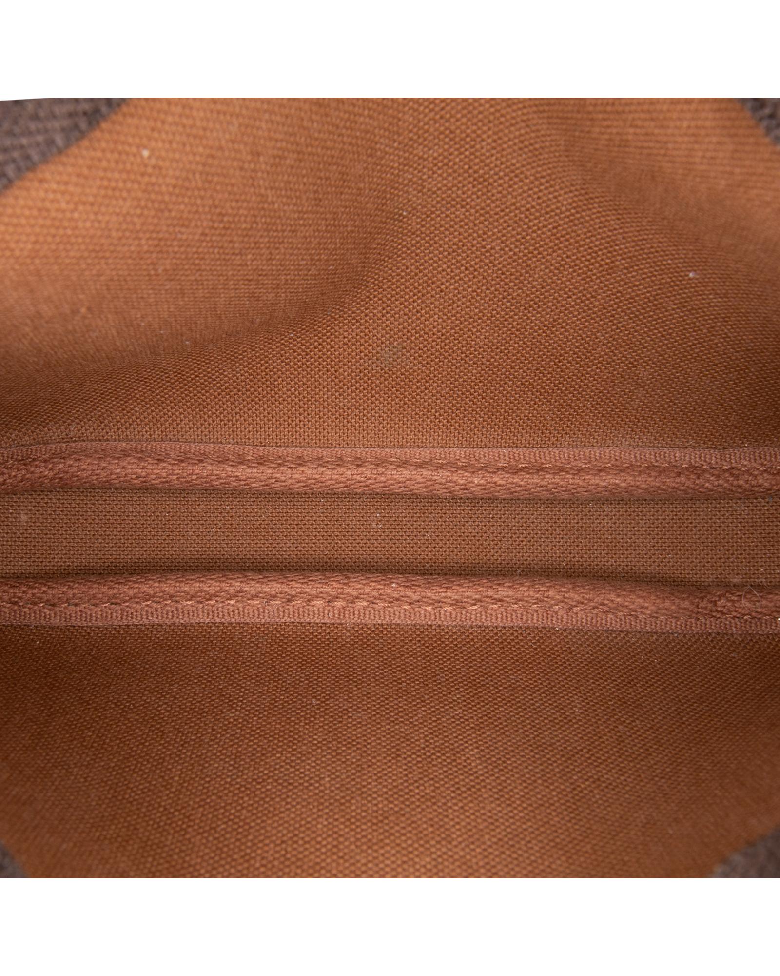W7RGPNFNXT9CBMHM_4_P.jpg